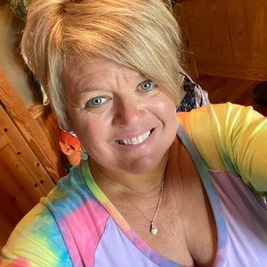 Meet your Posher, Crissy